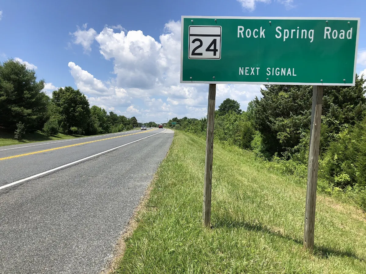 The Amish Country Lanes