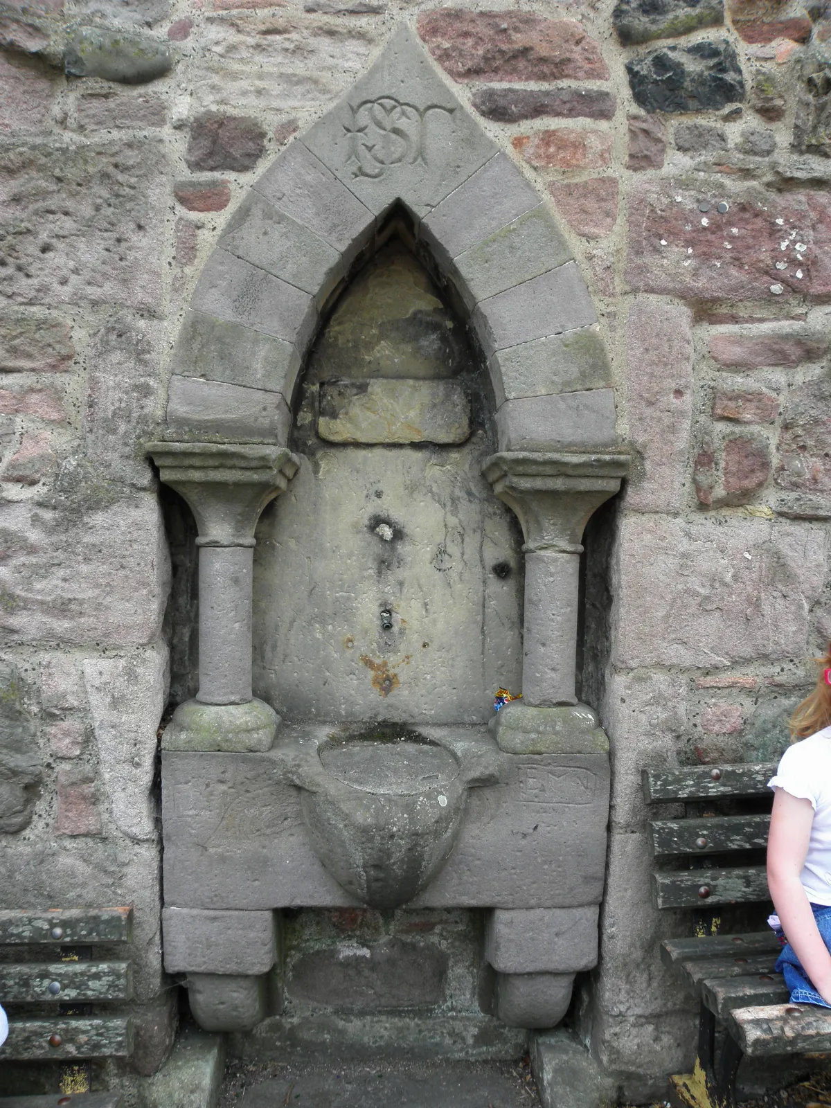 Font, Curfew Tower - geograph.org.uk - 1941429