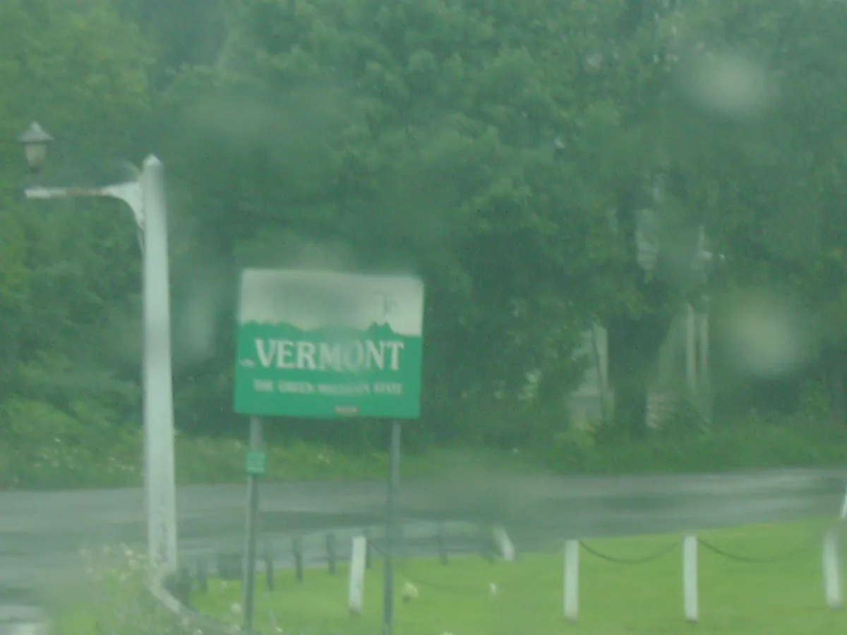 Vermont Route 17 begins (2876886435)
