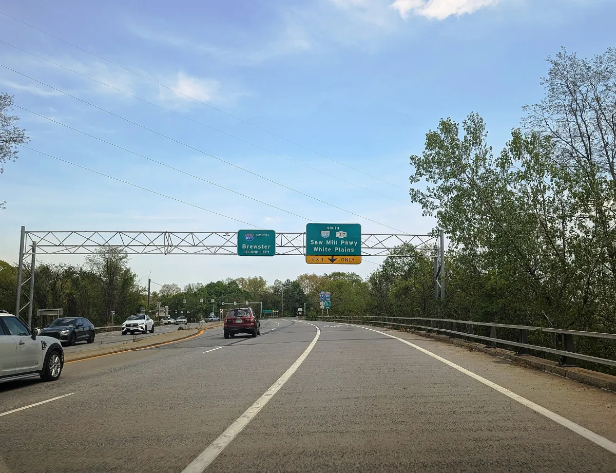NY 35 eb approaching I-684, May 2025