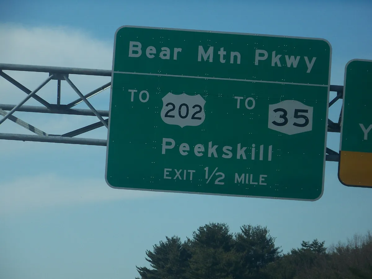 NY 35 sign