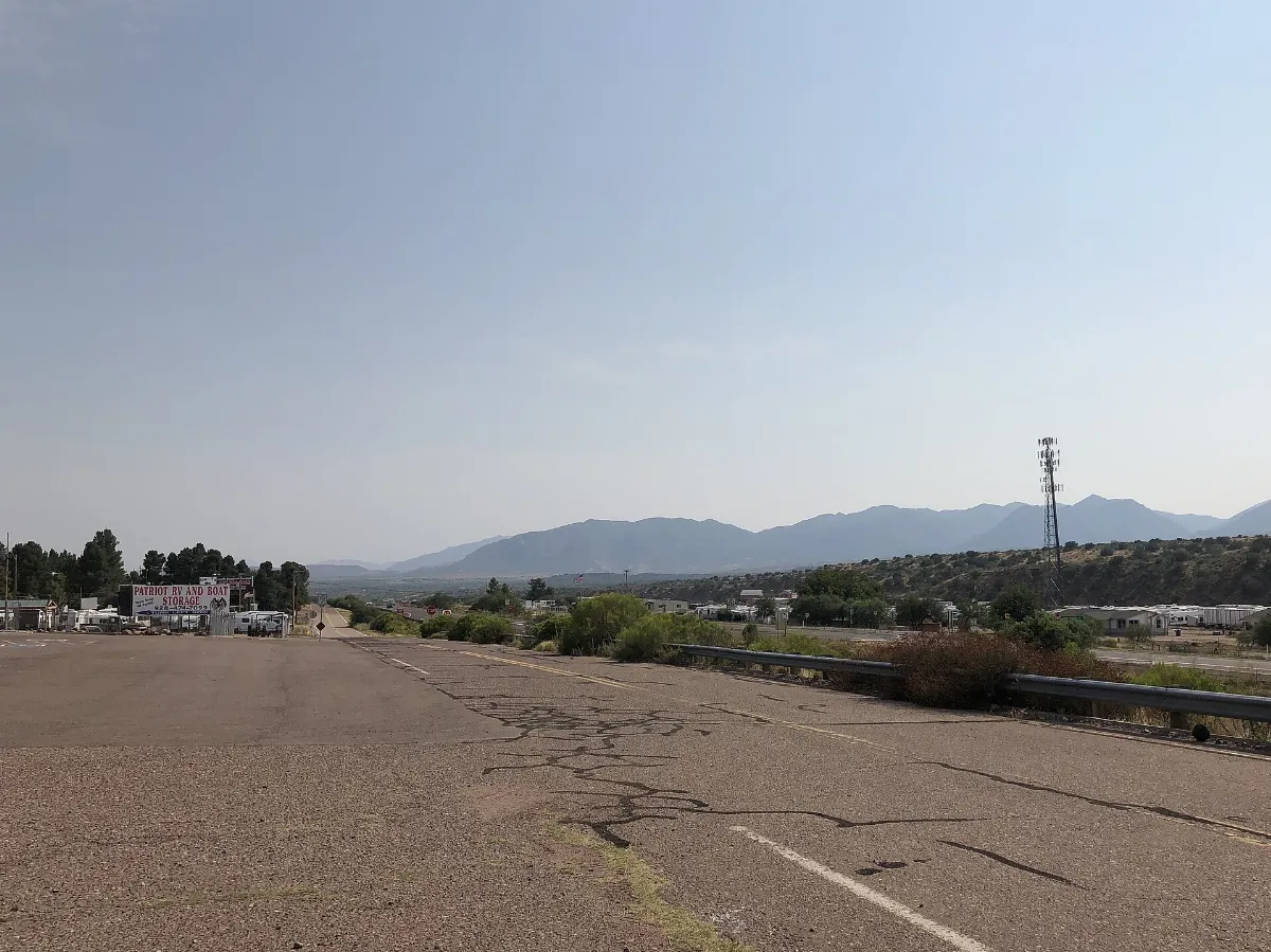 Rye, Arizona is bisected by Arizona State Route 87