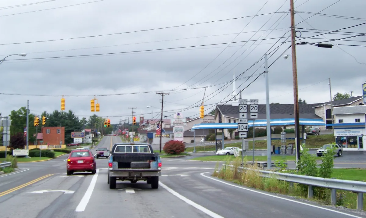 Athens Road and Oakvale Road - panoramio