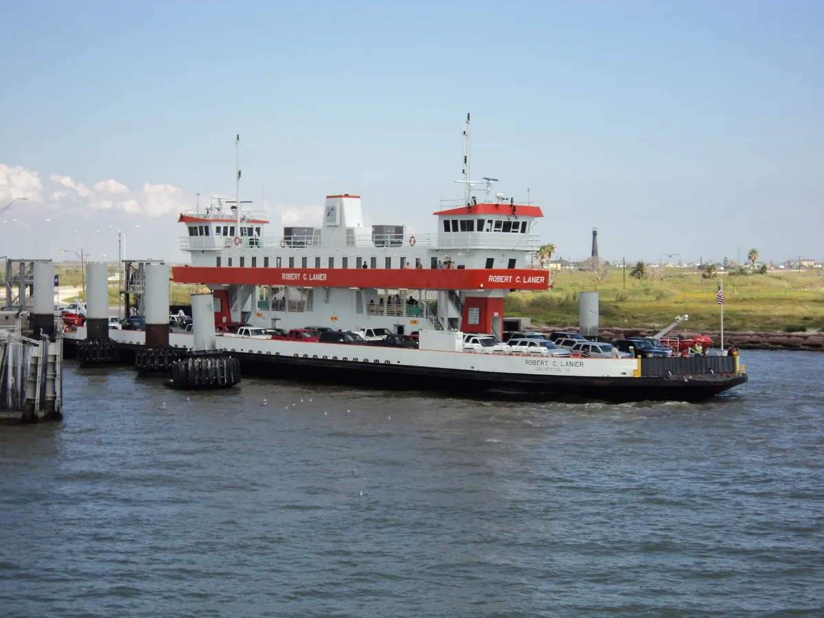 Bolivar Ferry 20101010 011939