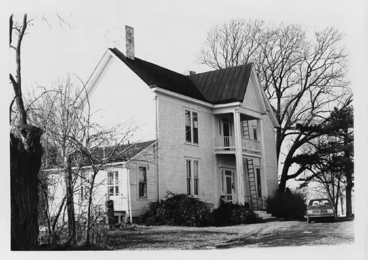 Thomas-Hanks-House.Photo2