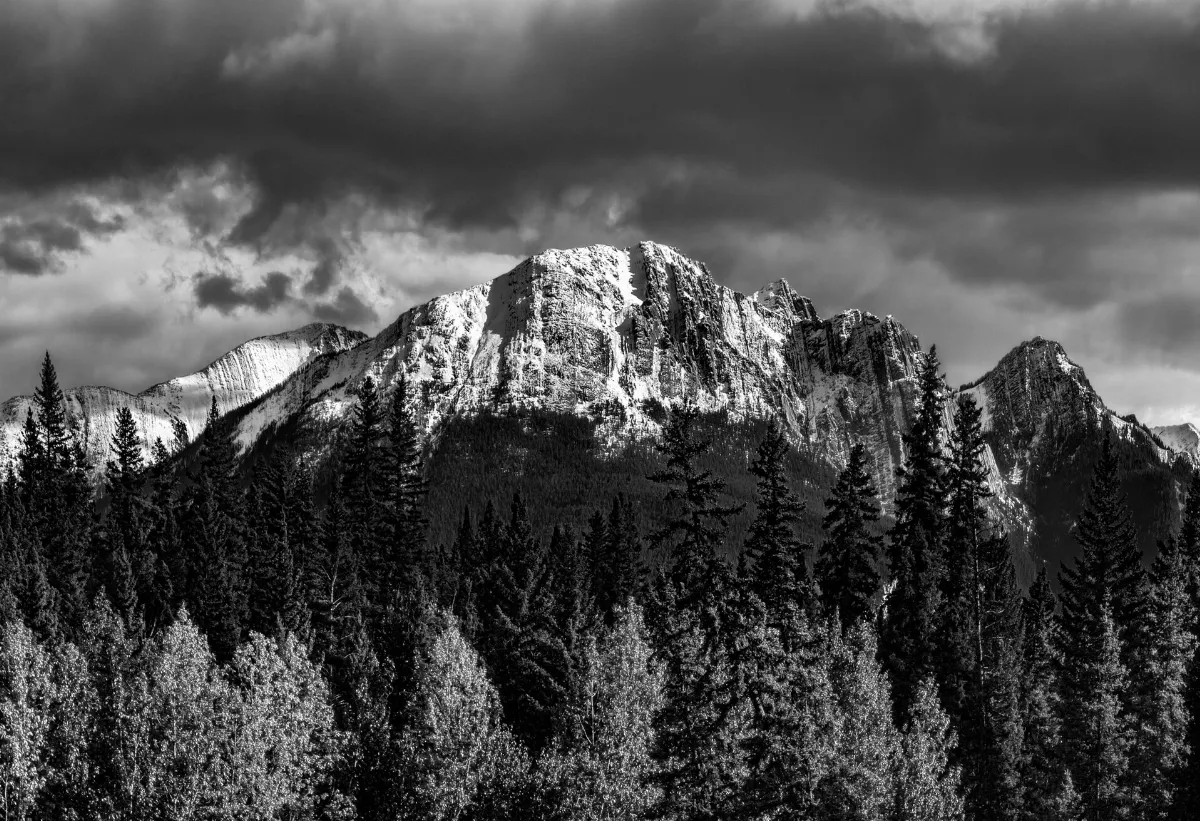 Layered sunbreak (25437618947)
