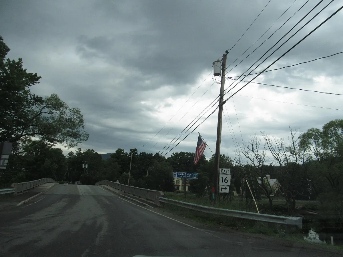 Maine State Route 16 - 15079352684