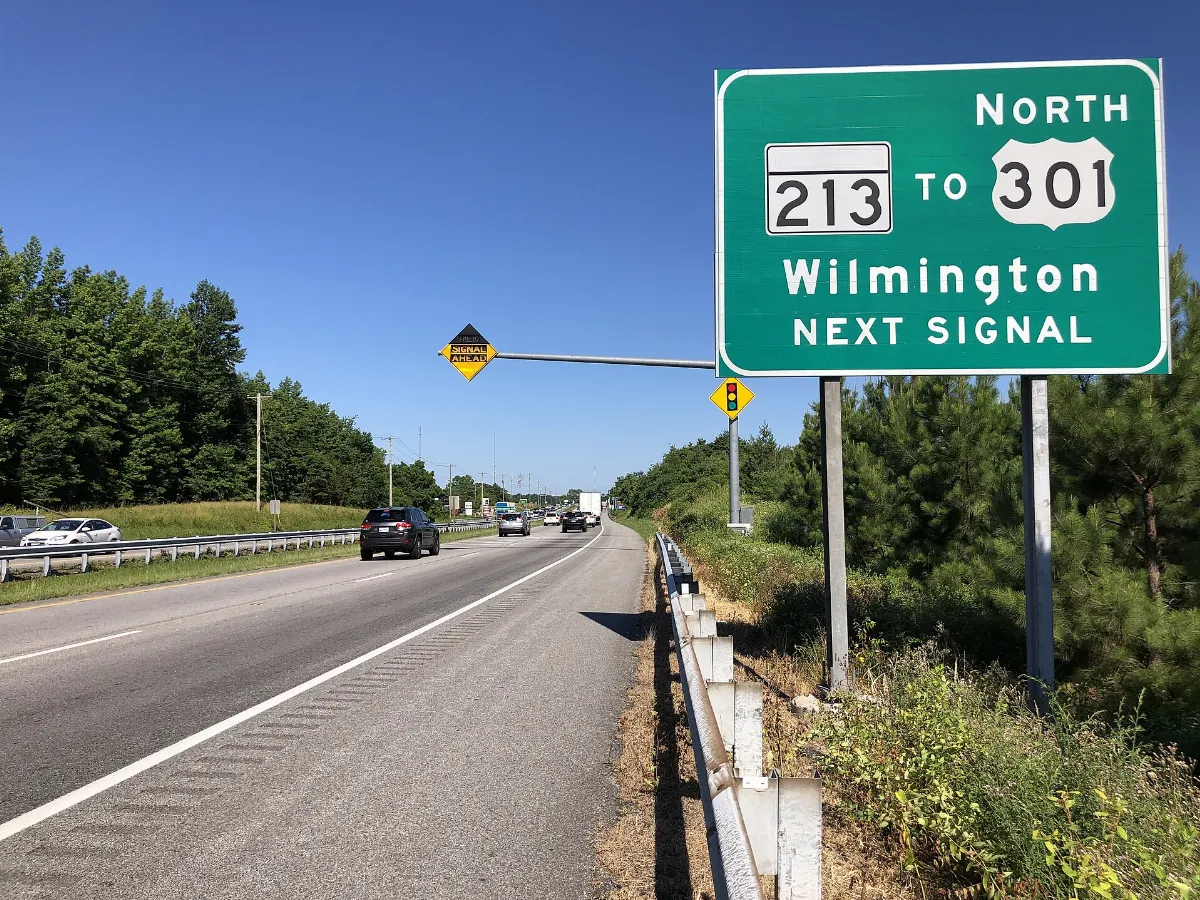 2022-06-29 09 37 54 View west along U.S. Route 50 (Ocean Gateway) just east of Maryland State Route 213 (College Drive-Centreville Road) in Wye Mills, Queen Anne's County, Maryland