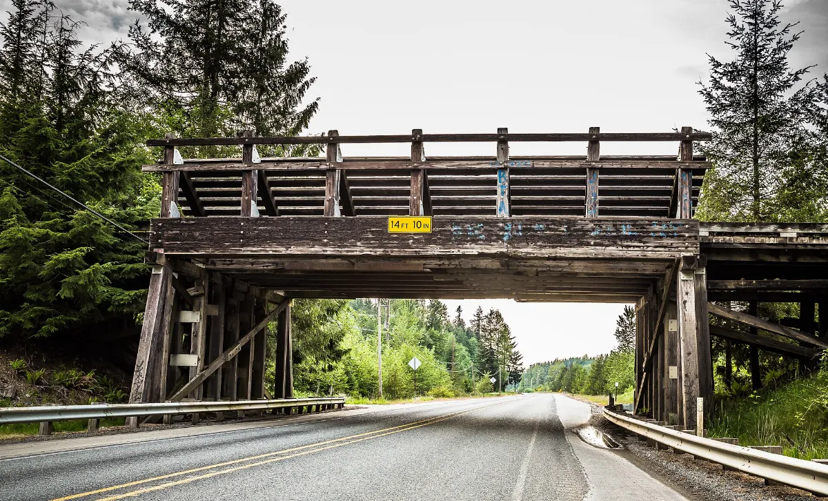 Weyerhauser Mainline Road Enumclaw Washington Bridge (20166044811)