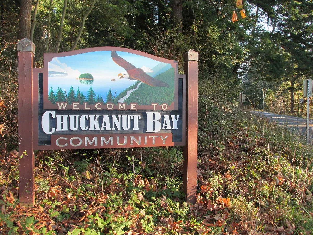 On my way out to Larabee State Park along Chuckanut Drive (15181001434)