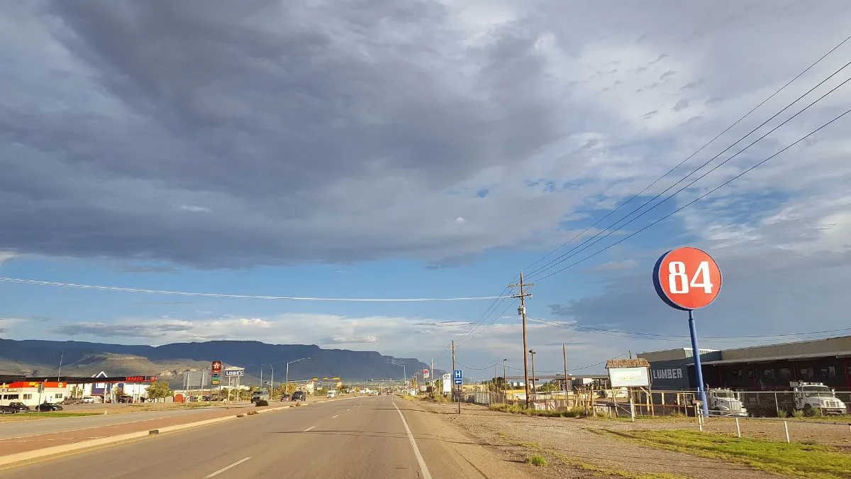 A Street View of Alamogordo, New Mexico