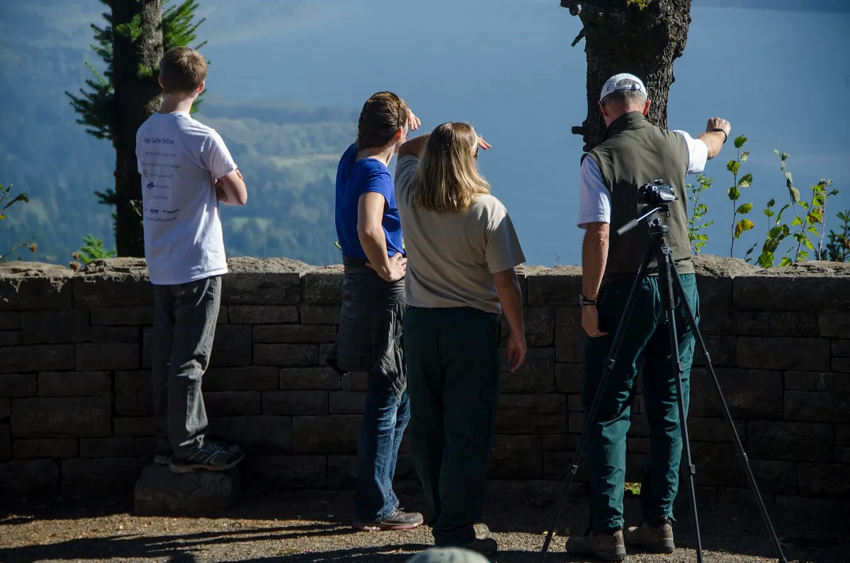 Group enjoying view from Nancy Russell Overlook-Columbia River Gorge (25126074965)