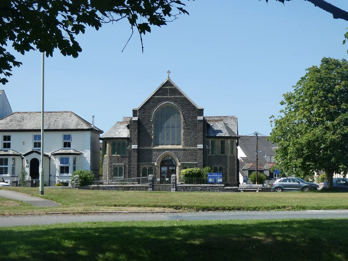 Yelverton Methodist church - geograph.org.uk - 7528194