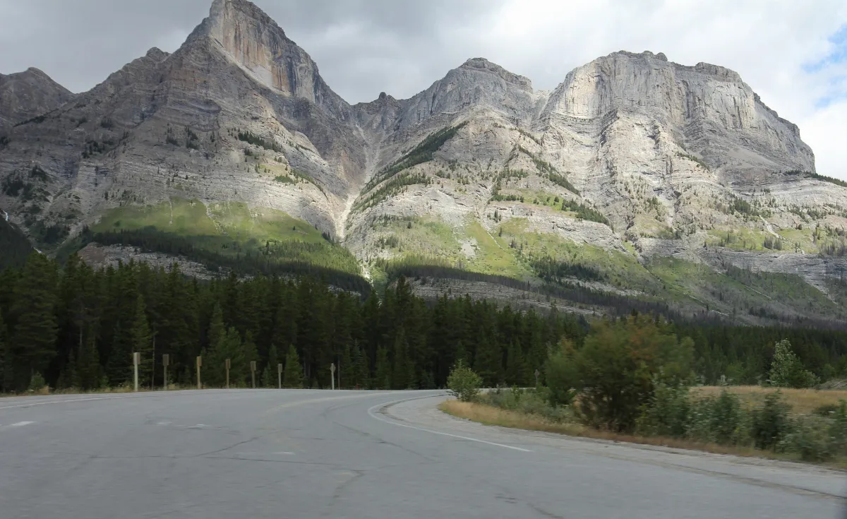 Alberta Highway 11 looking east from western terminus