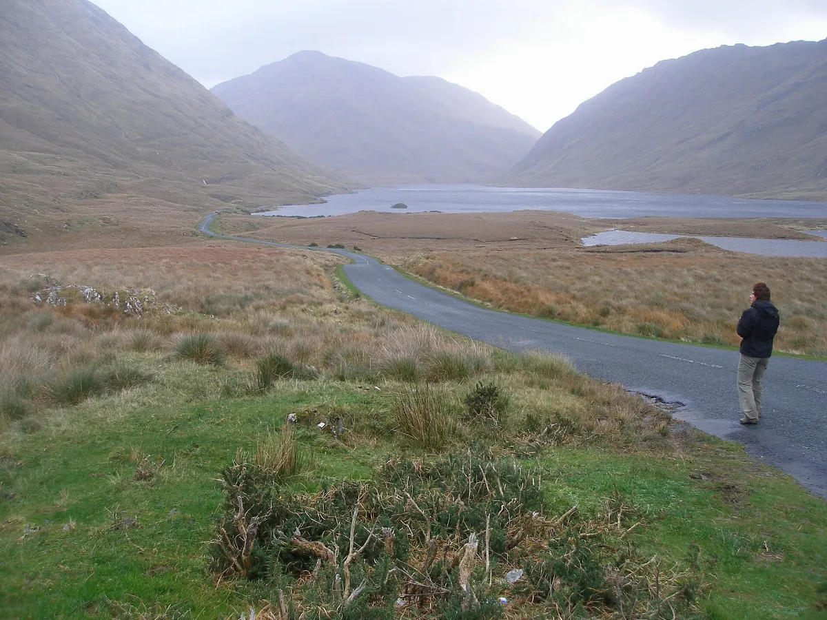 Doo Lough Valley, County Mayo, Ireland, December, 2007 - panoramio