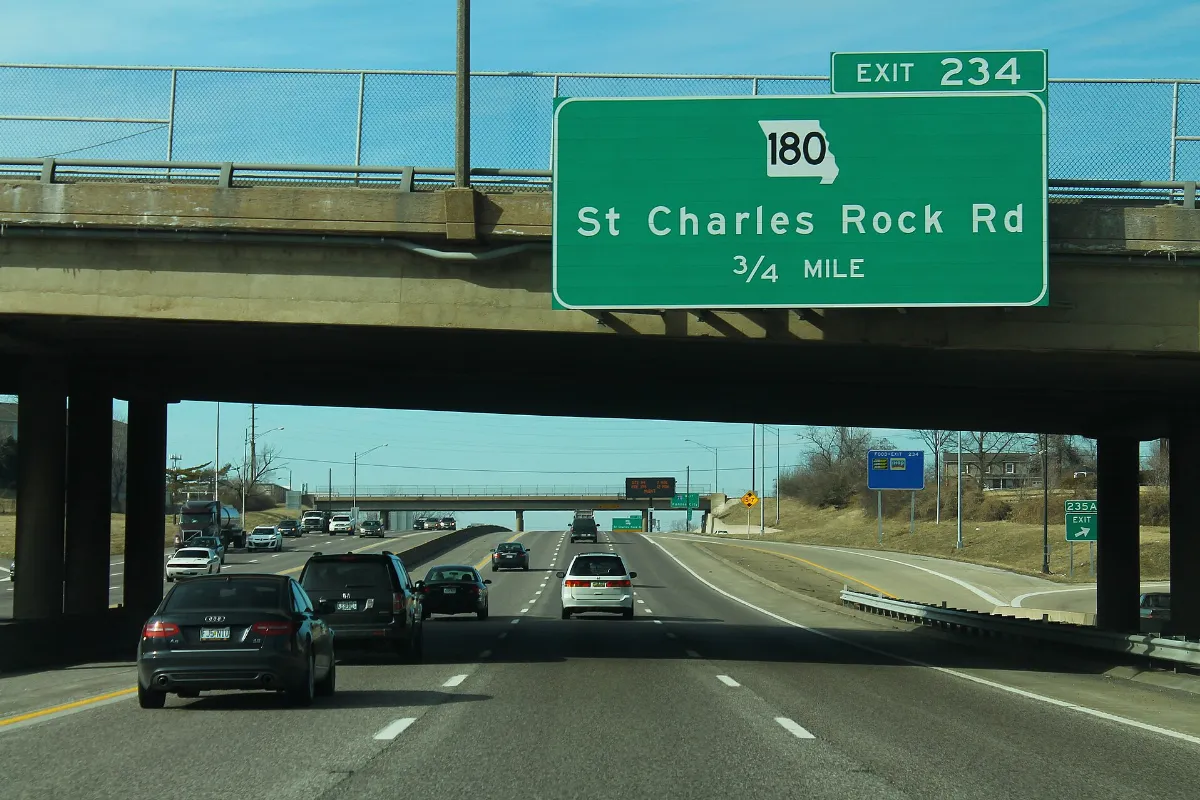 Int70wRoad-Exit234-Mo180TQ (40736389782)