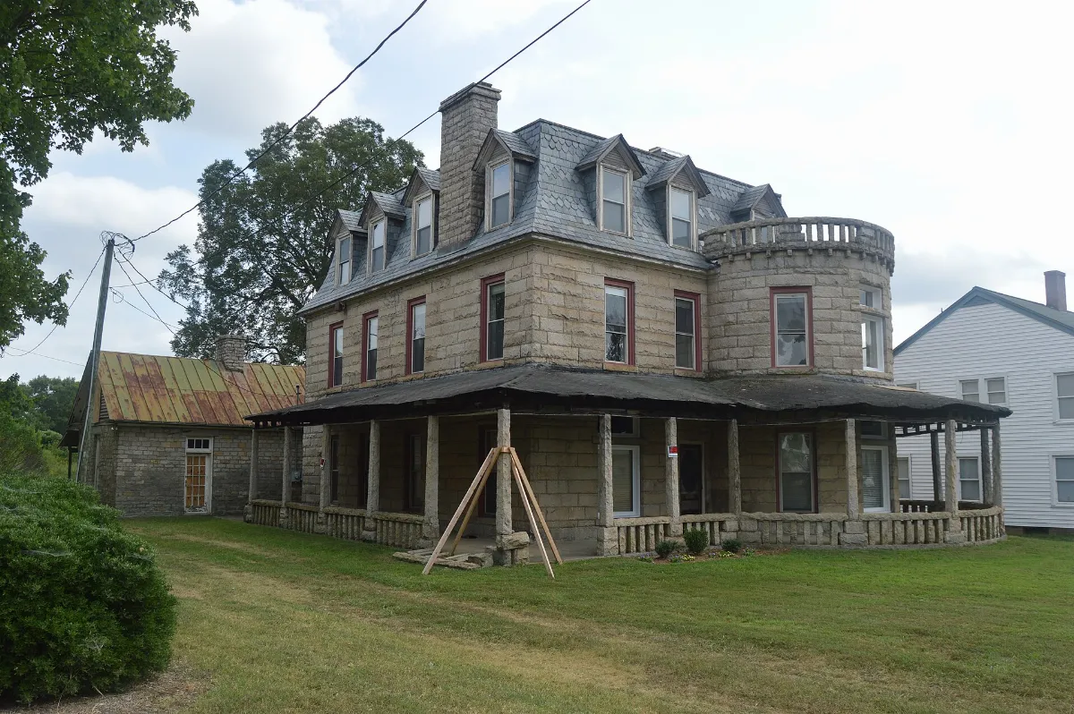 Napoleon Bonaparte McCanless House