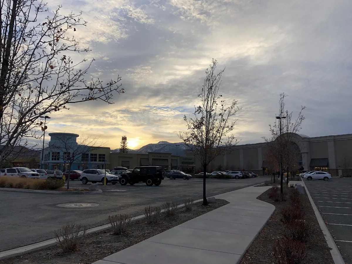 Parking lots in Nevada 1 2018-12-23