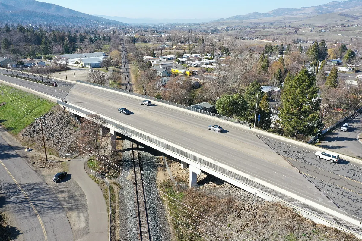 2 Ashland Street Bridge over CORP March3 2021 (51131270165)