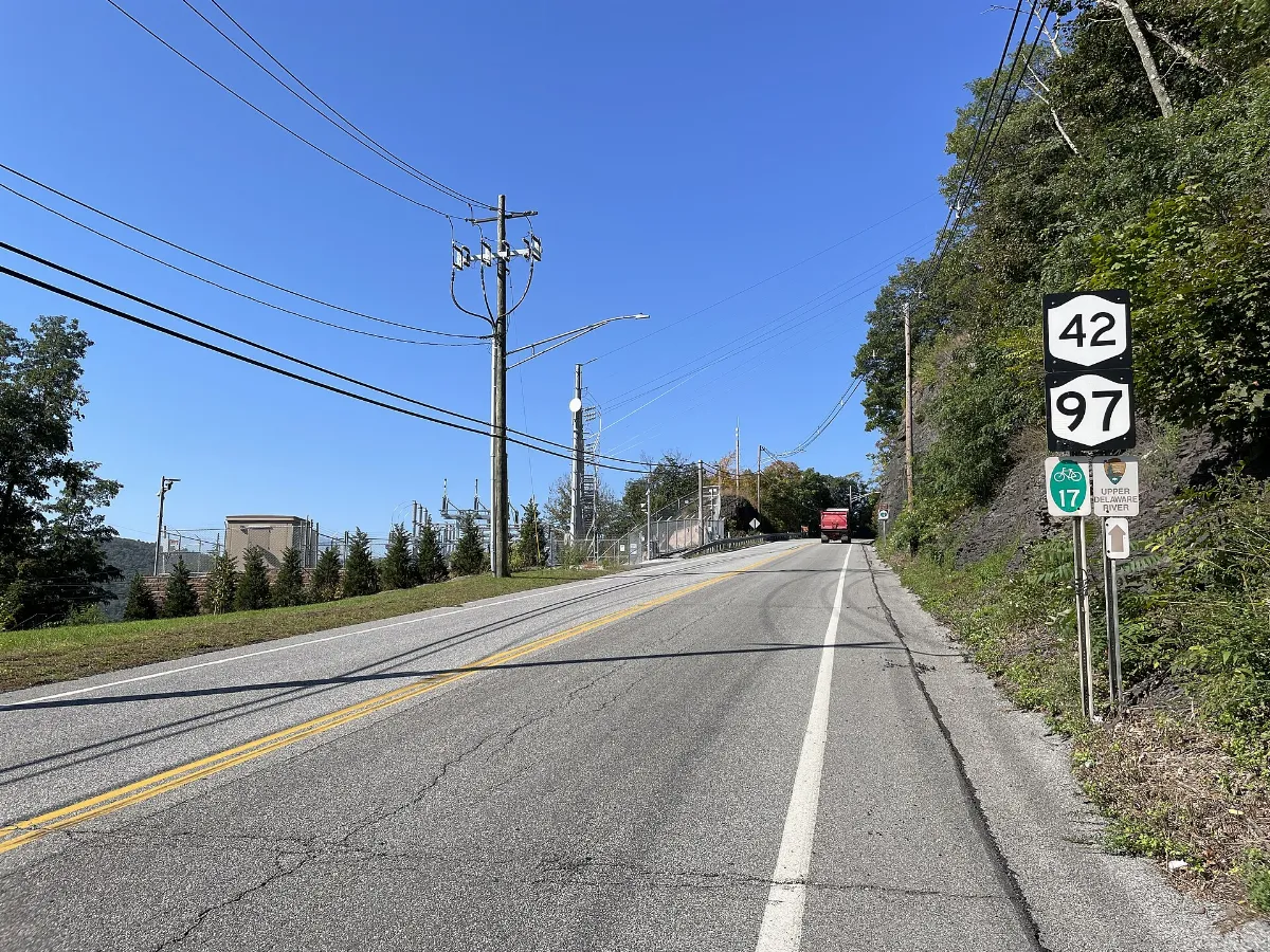 NY 42-NY 97 NB past Main Street