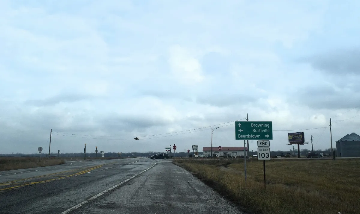 Eastern end of Illinois Route 103