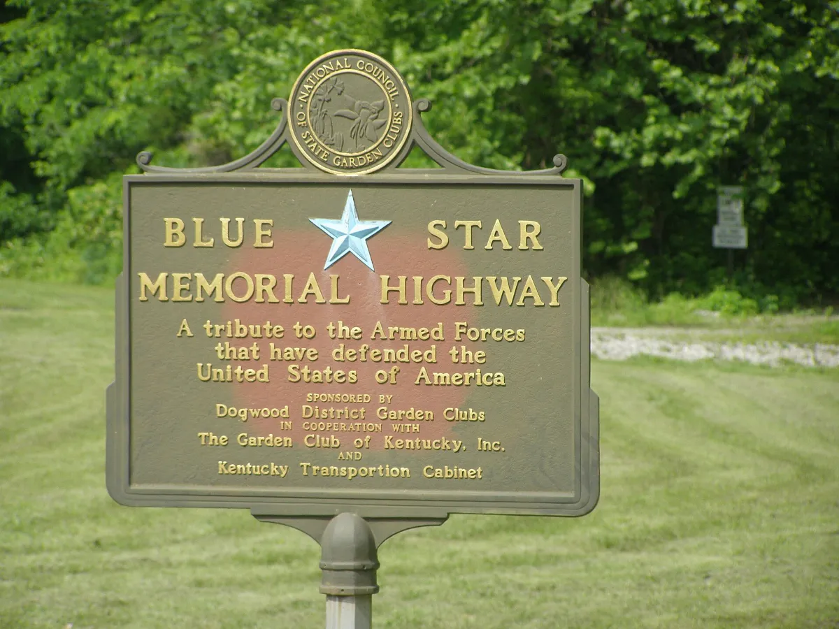 Blue Star Highway P5250332