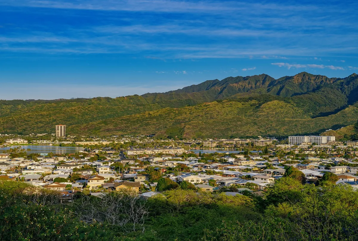 Haha'ione Valley and Oahu Waterfront Homes - Hawaii