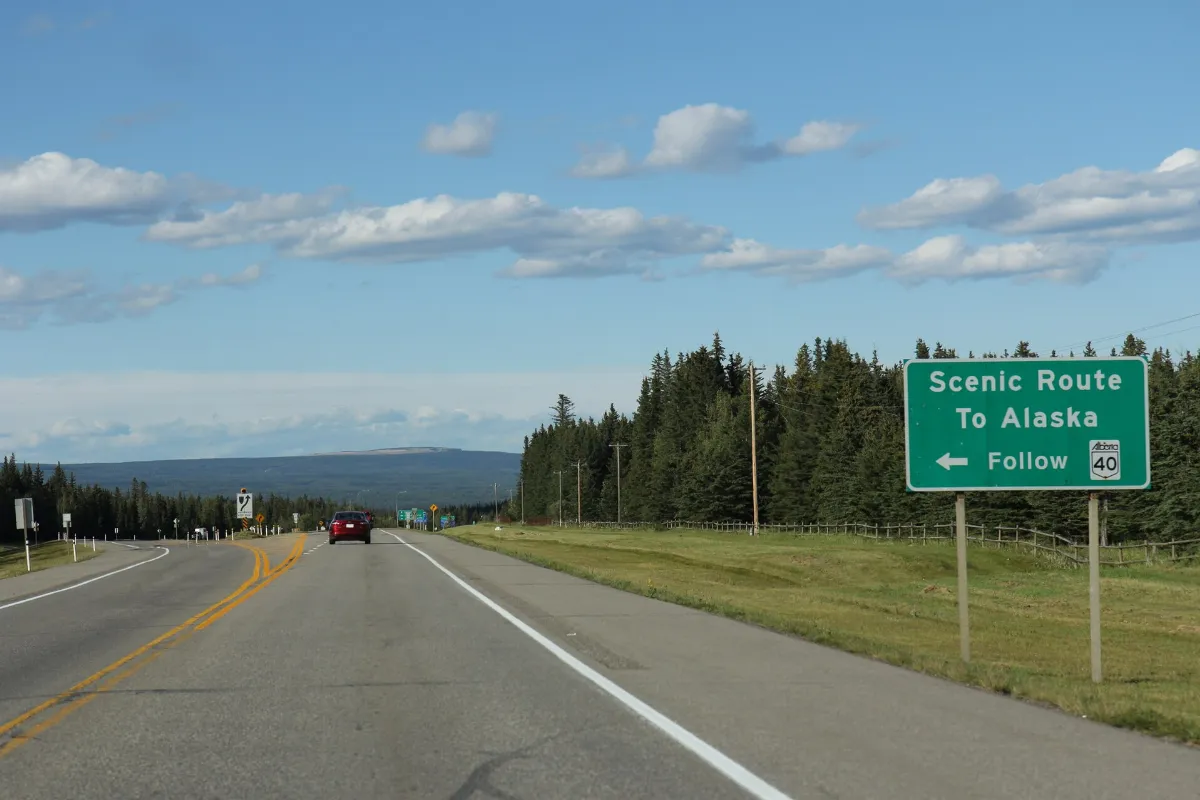 Yellowhead Highway divides at AB40 by Hinton