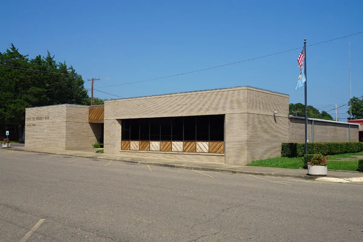 Broken Bow August 2018 06 (City of Broken Bow Municipal Offices)