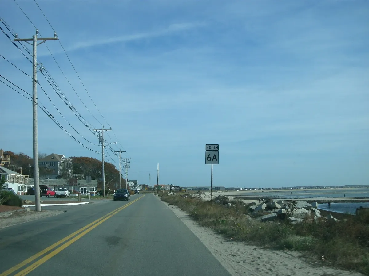 Massachusetts State Route 6A 050706 665