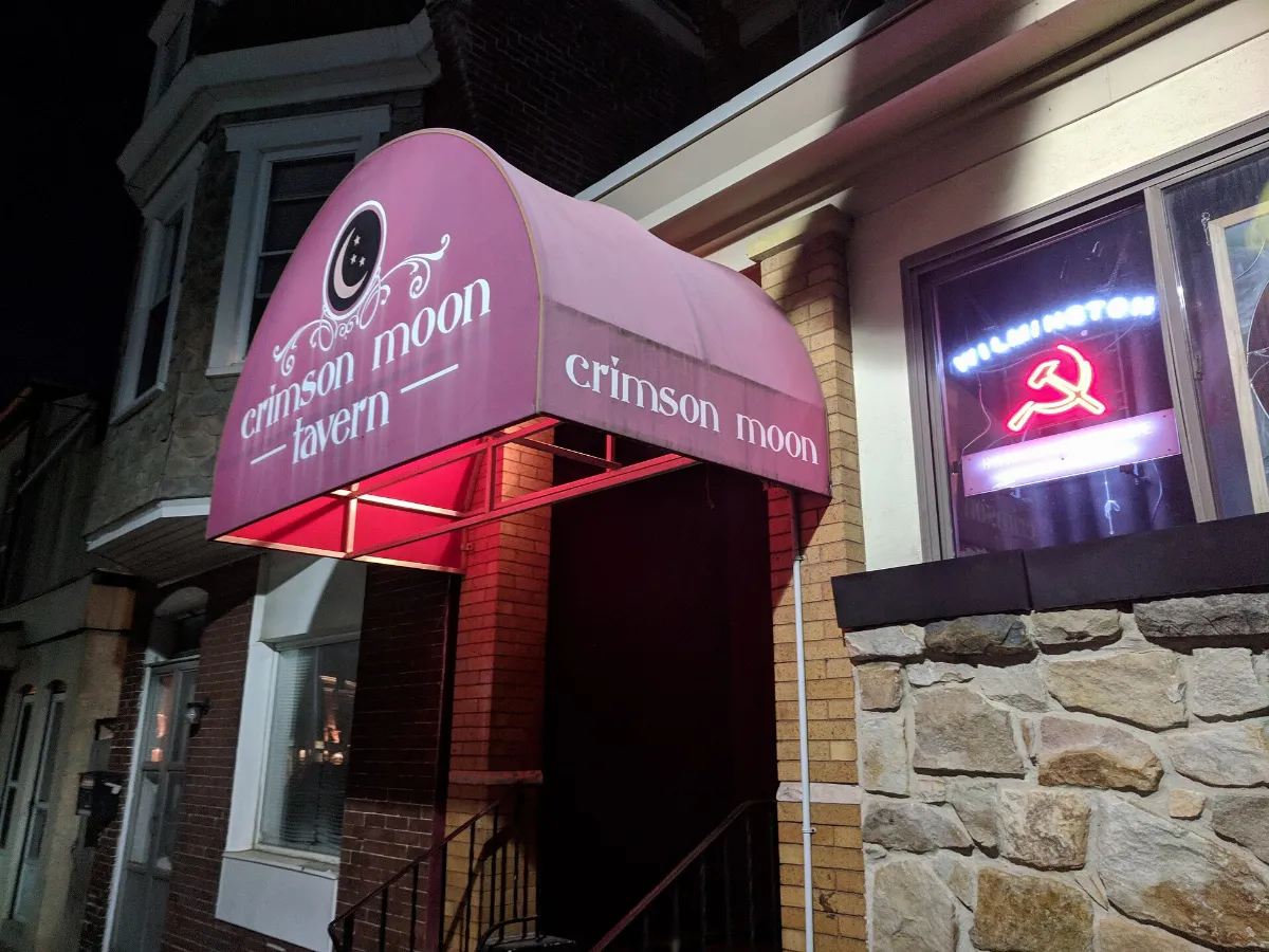 Crimson Moon Tavern 02