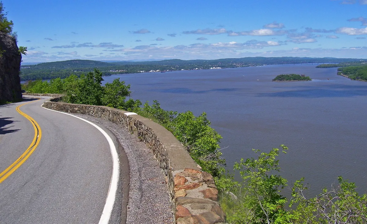 The Storm King Highway