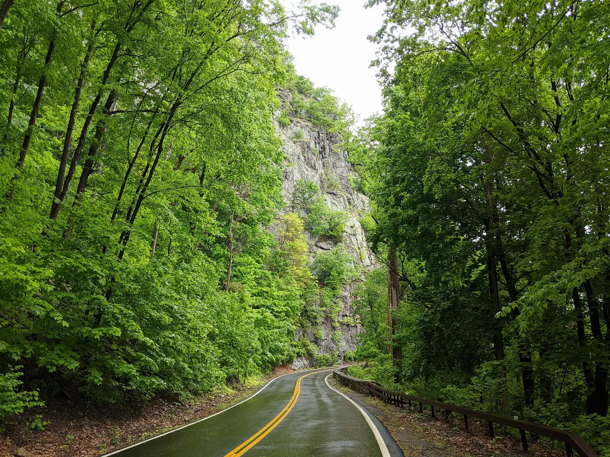 Storm King Rockface