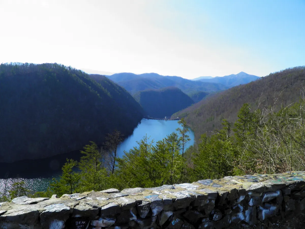 US 129 Lake Calderwood Overlook - panoramio