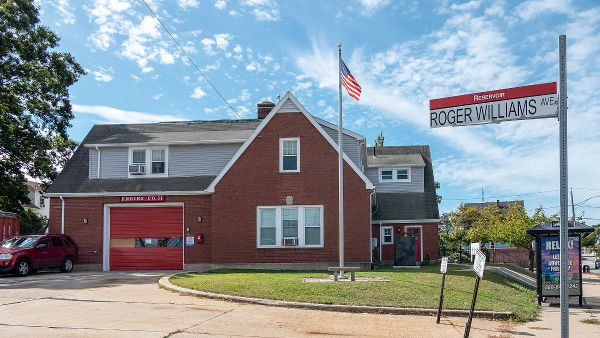 Reservoir Avenue fire station, Roger Williams Ave side, Providence
