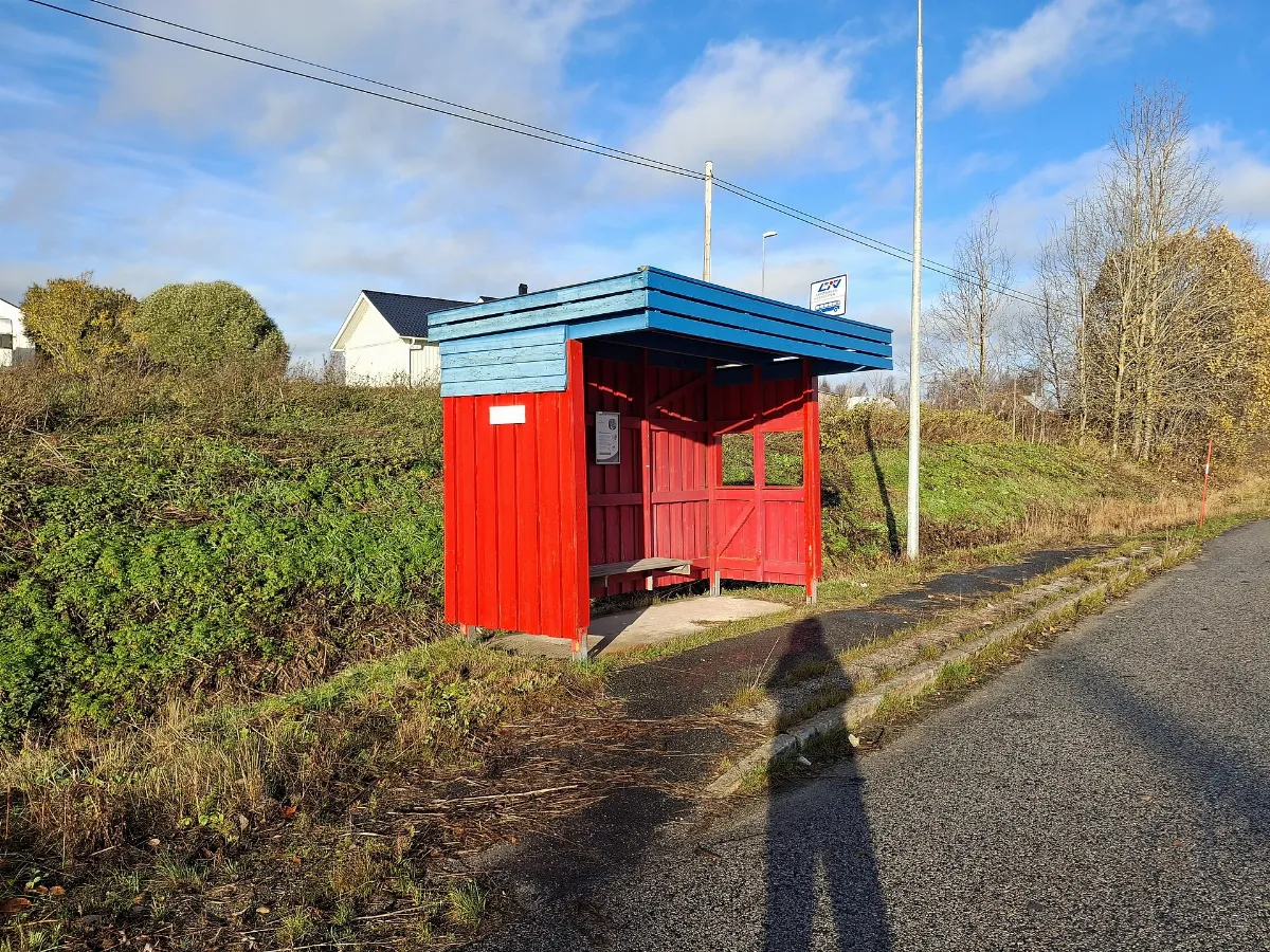 Bus shelter in Mattila, Haparanda 20251009 001