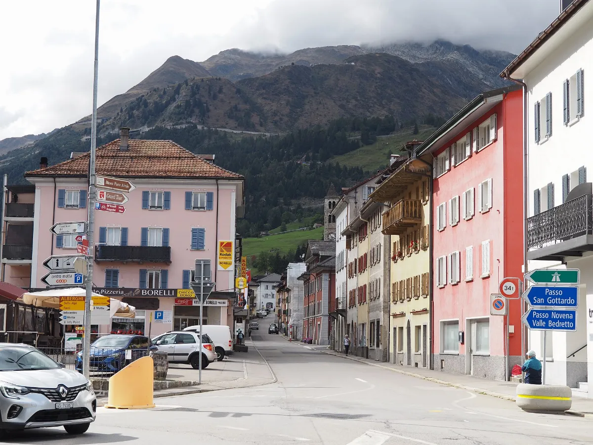 Via San Gottardo - Airolo