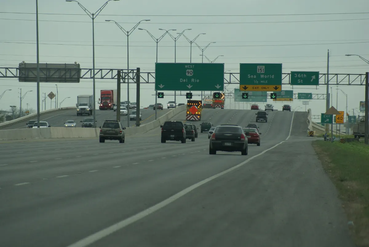 US 90, San Antonio, Texas