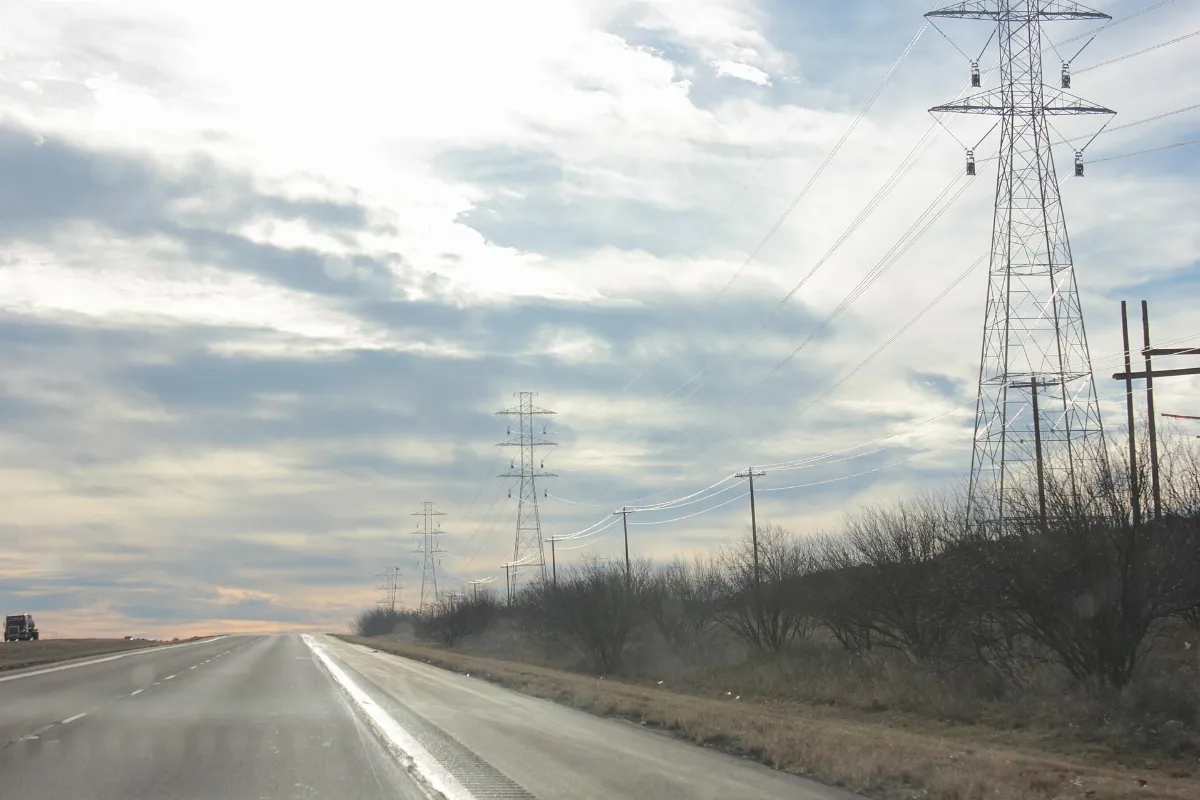 Electricity transmission tower erection on the U.S. Route 90 in Texas 04