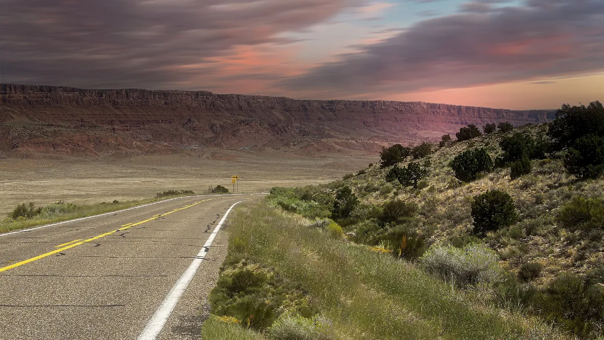 Arizona Highway 89 Vermillion Cliffs (51967944753)